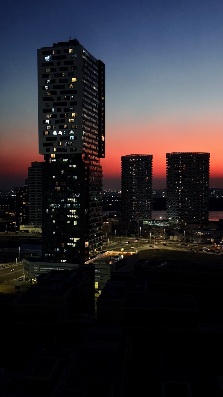 The city beneath the sky, photograph.